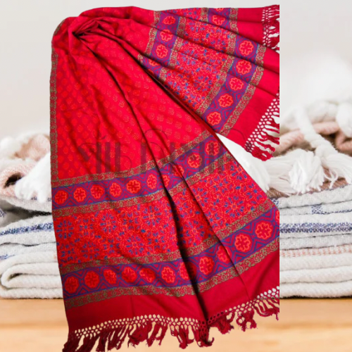 Black White Simple Bold Elegant Feminine Fashion Boutique Logo